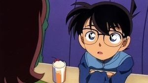 Cour de confrontation : Eri Kisaki contre Kogoro Mouri (1)
